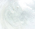 12-uhani-pikice-beli-detail